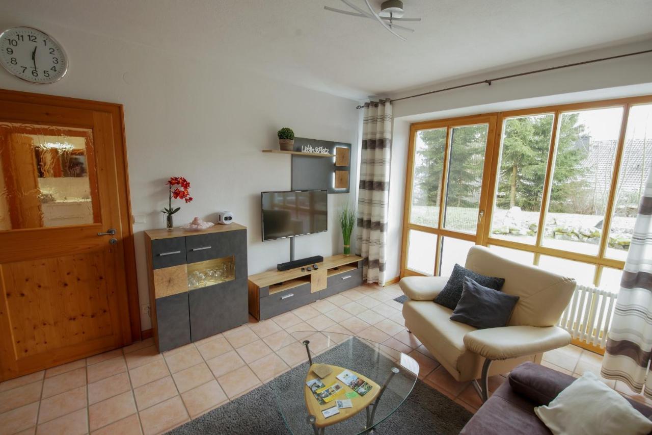 Idyll Im Gruenen Apartment บาดอเล็กซานเดอร์สบาด ภายนอก รูปภาพ